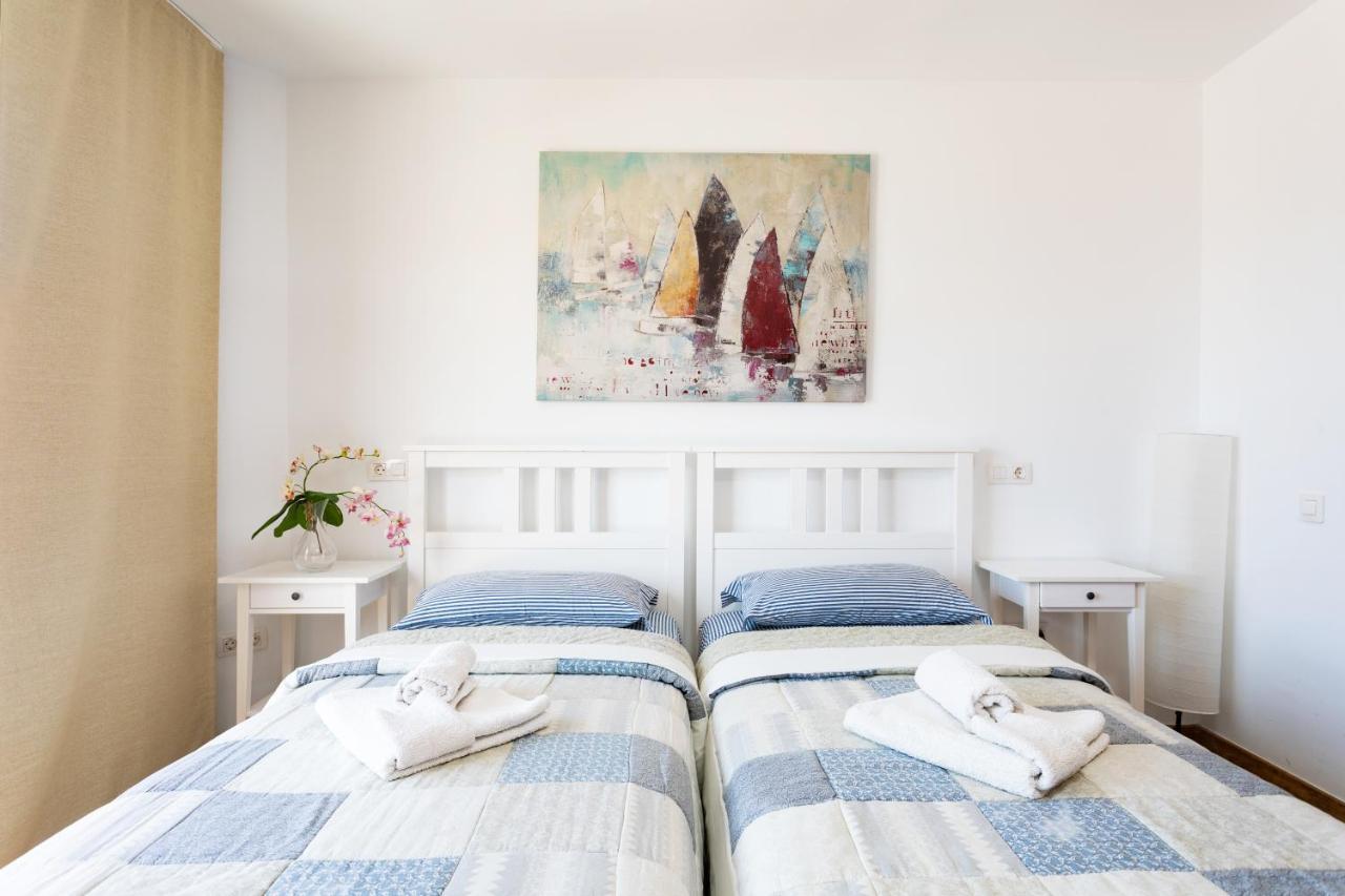 Exclusive Penthouse Playa Las Vistas 4 Close To The Sea And Beach, Aircondition For A Fee, Wifi, Terrace, Heated Pool Playa de las Américas Eksteriør billede
