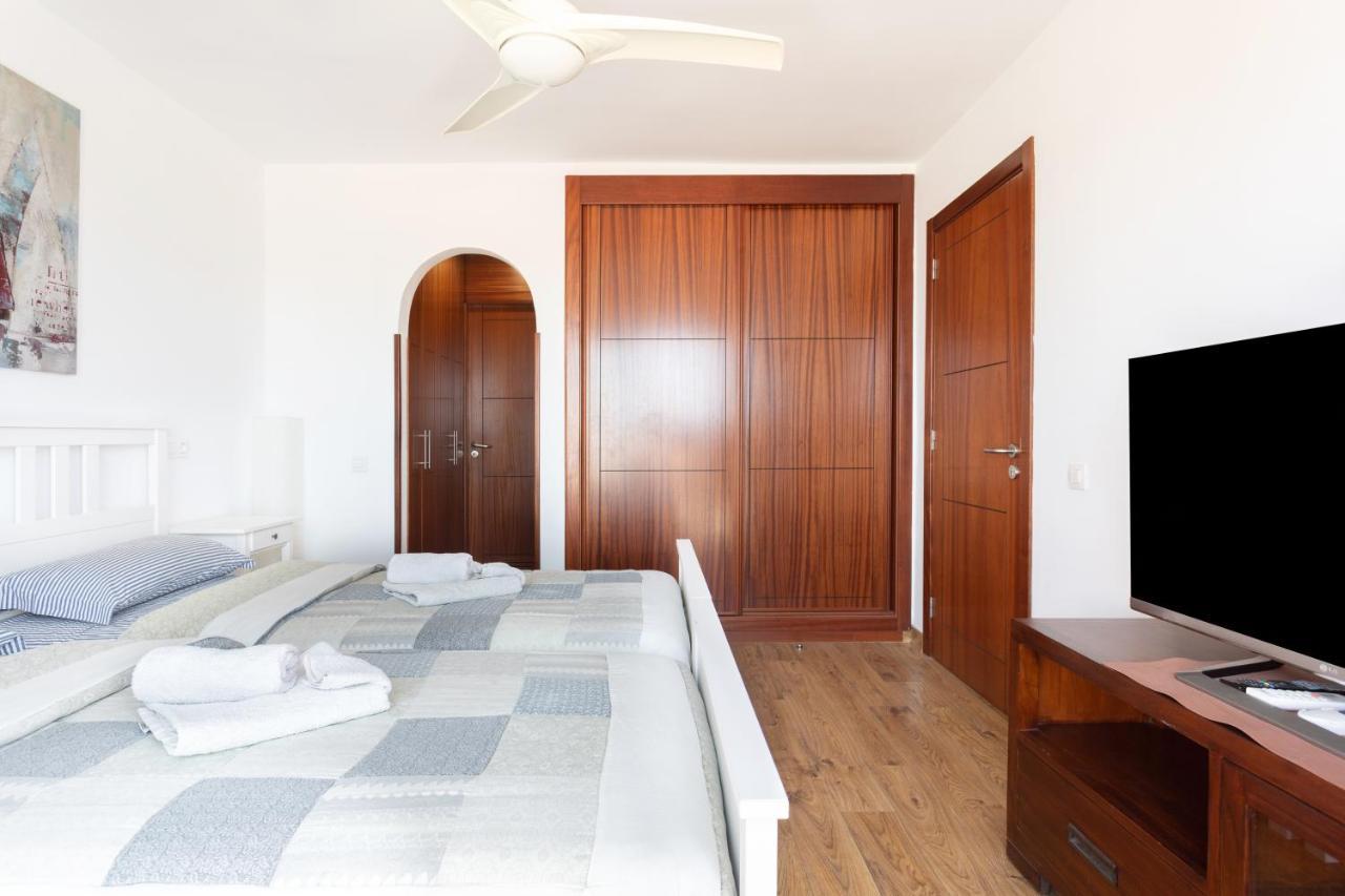 Exclusive Penthouse Playa Las Vistas 4 Close To The Sea And Beach, Aircondition For A Fee, Wifi, Terrace, Heated Pool Playa de las Américas Eksteriør billede