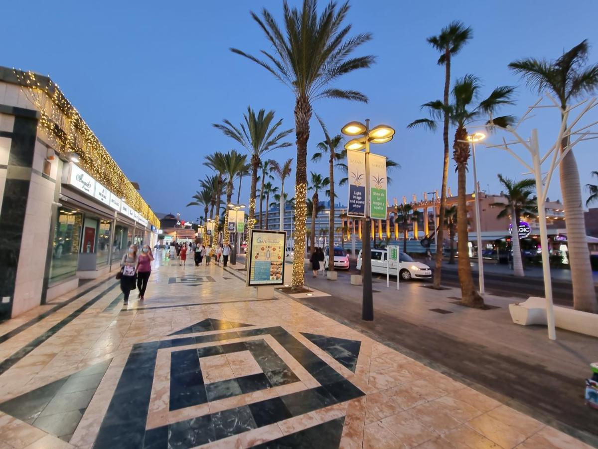 Exclusive Penthouse Playa Las Vistas 4 Close To The Sea And Beach, Aircondition For A Fee, Wifi, Terrace, Heated Pool Playa de las Américas Eksteriør billede
